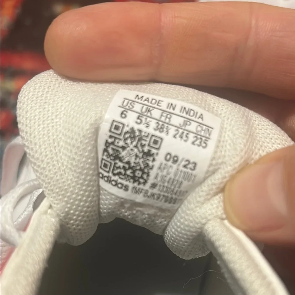 NWOT Grand Court Adidas Kids White and Orange Sneakers Size 6 - Picture 5 of 5